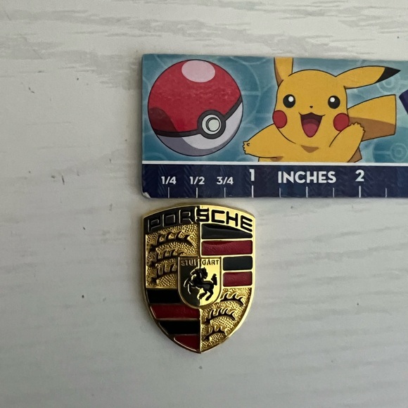 One Brand New 1 inch Diameter PORSCHE STUTTGART HOTROD Emblem - Picture 2 of 11